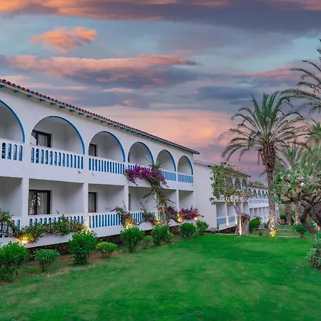 Utopia Club Resort Okurcalar