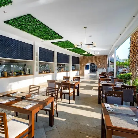 Utopia Club Okurcalar